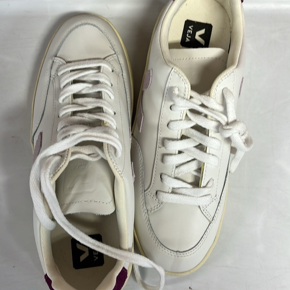 Veja V-12 Size 8 New White and Purple Sneakers Classic Design free People - Picture 9 of 10